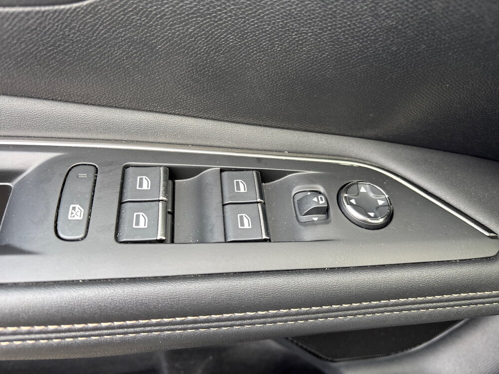 Occasion PEUGEOT 3008 3008 PureTech 130ch S&S EAT8 - GT