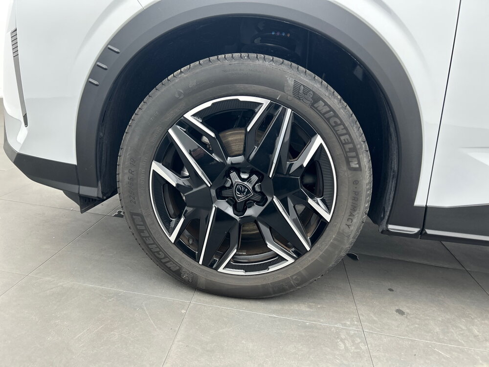 Occasion PEUGEOT 5008 5008 Hybrid 145 ch e-DCS6 - Allure