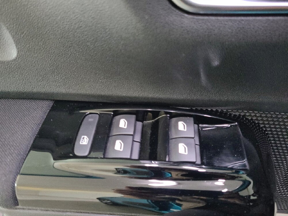 Occasion CITROEN C3 C3 BlueHDi 100 S&S BVM6 - Shine Pack