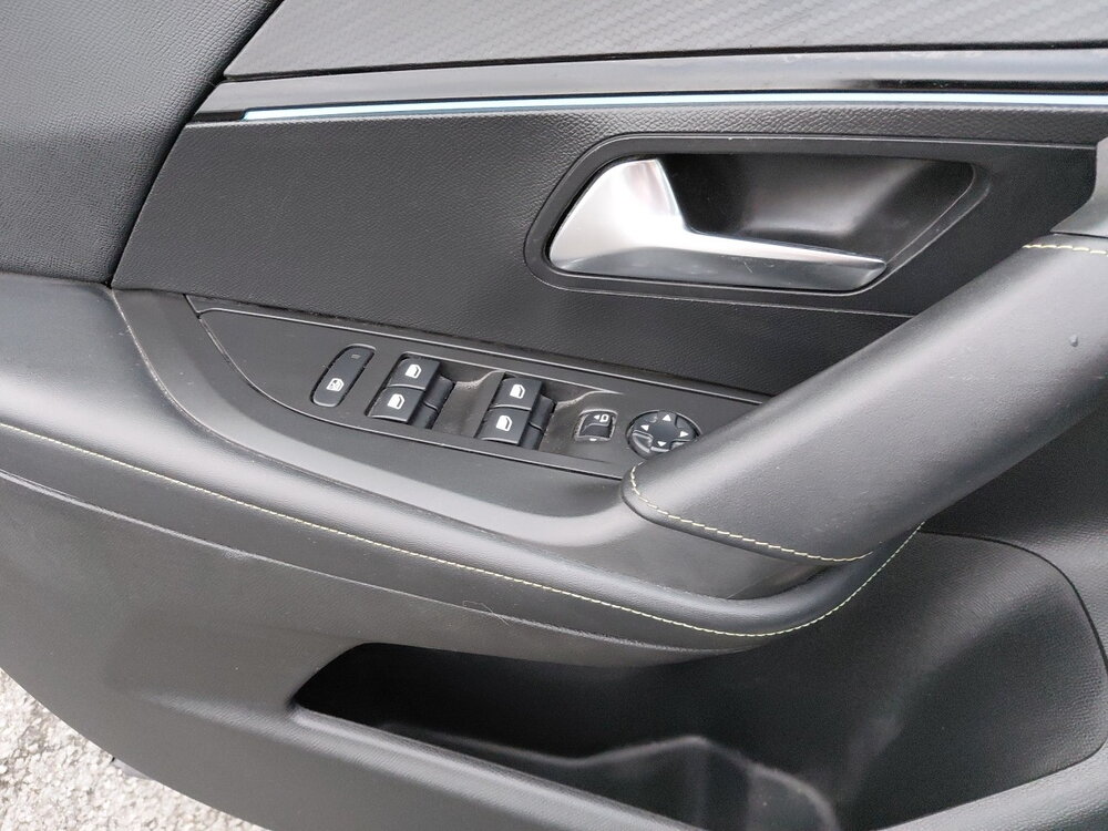 Occasion PEUGEOT 2008 2008 BlueHDi 130 S&S EAT8 - GT