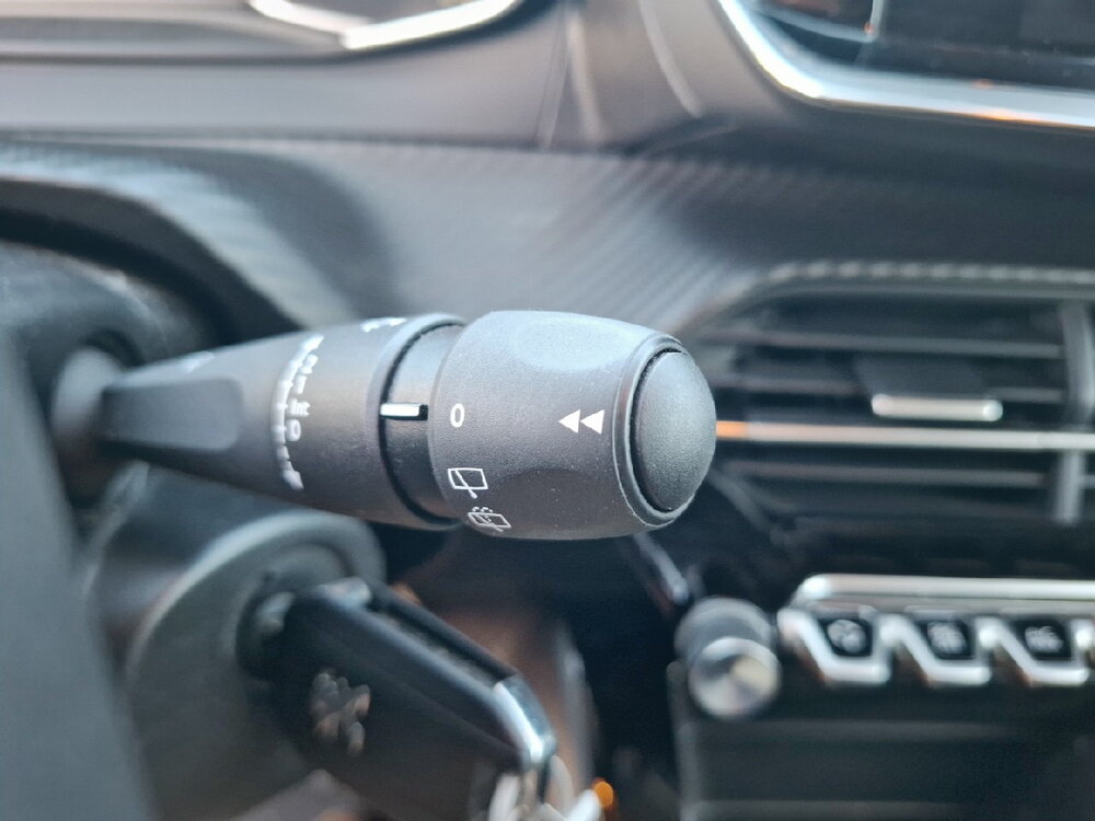 Occasion PEUGEOT 208 208 PureTech 75 S&S BVM5 - Like