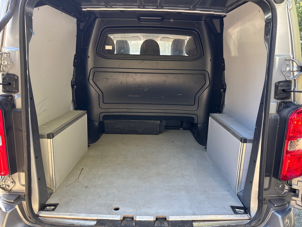 Occasion PEUGEOT Expert EXPERT CA FIXE M 2.0 D 145 S&S BVM6