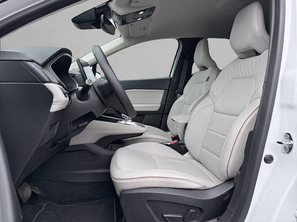 Occasion RENAULT Captur CAPTUR E-TECH Plug-In Hybride 160 initiale Paris - Intens