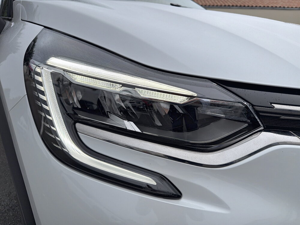 Occasion RENAULT Captur CAPTUR E-TECH Plug-In Hybride 160 initiale Paris - Intens