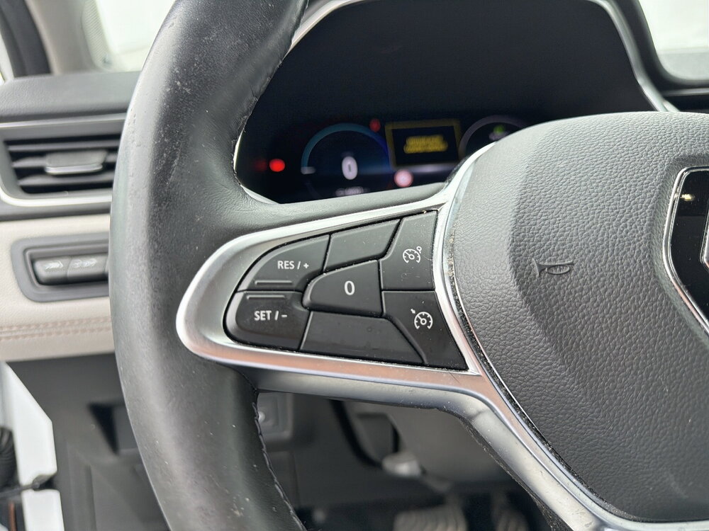 Occasion RENAULT Captur CAPTUR E-TECH Plug-In Hybride 160 initiale Paris - Intens