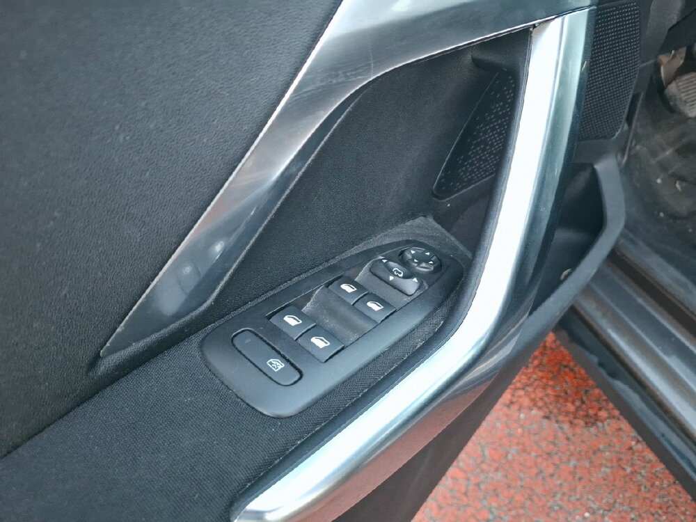 Occasion PEUGEOT 2008 2008 PureTech 110ch S&S BVM6 - Allure