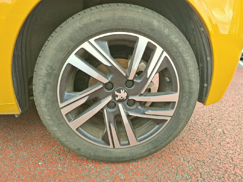 Occasion PEUGEOT 208 208 PureTech 100 S&S EAT8 - Style