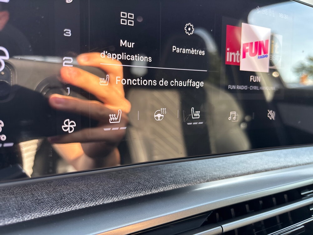 Occasion PEUGEOT 5008 5008 Hybrid 145 ch e-DCS6 - GT Exclusive