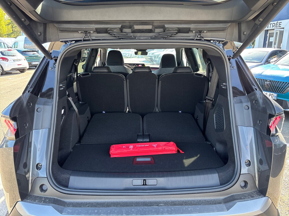 Occasion PEUGEOT 5008 5008 Hybrid 145 ch e-DCS6 - GT Exclusive