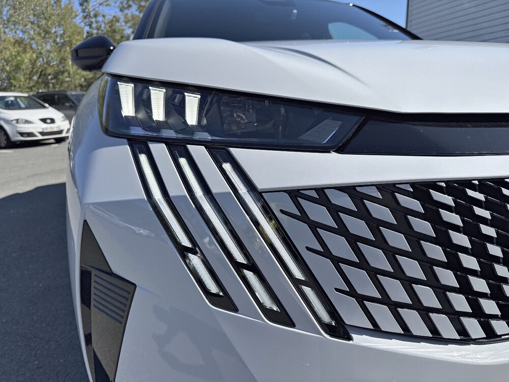 Occasion PEUGEOT 3008 3008 Hybrid 145 e-DCS6 - GT Exclusive