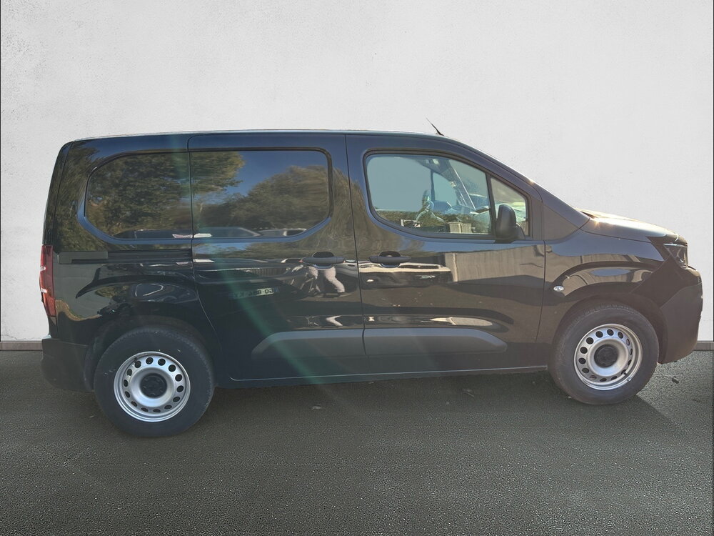 Occasion PEUGEOT Partner E-PARTNER FOURGON M 800 KG 136 CH BATTERIE 50 KWH