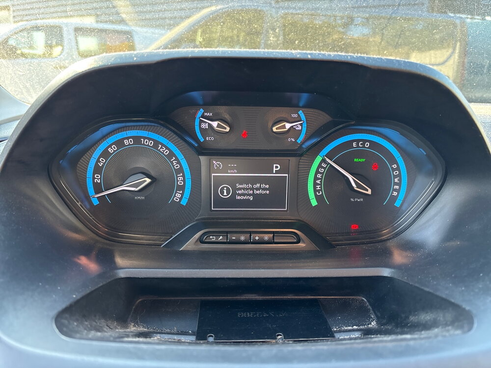 Occasion PEUGEOT Partner E-PARTNER FOURGON M 800 KG 136 CH BATTERIE 50 KWH