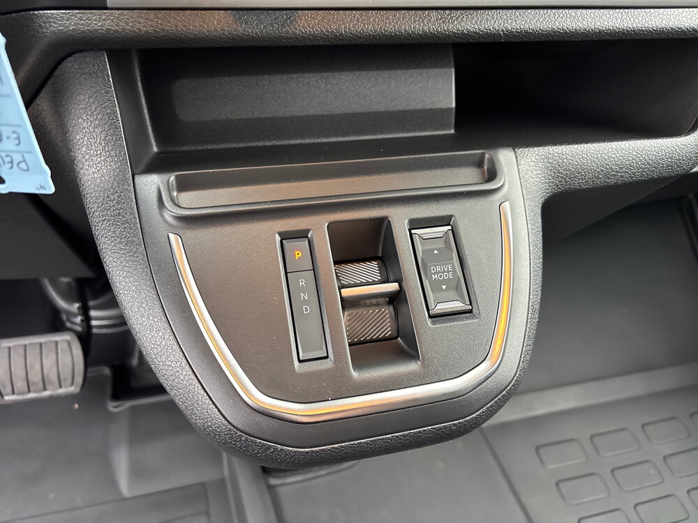 Occasion PEUGEOT Expert E-EXPERT FGN M 136 CH 75 KWH