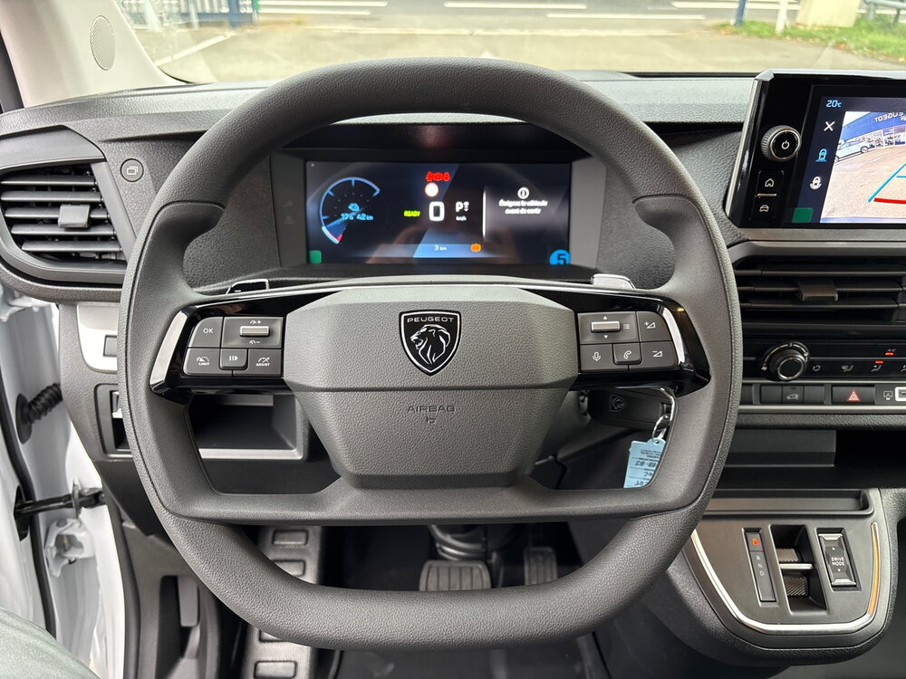 Occasion PEUGEOT Expert E-EXPERT FGN M 136 CH 75 KWH