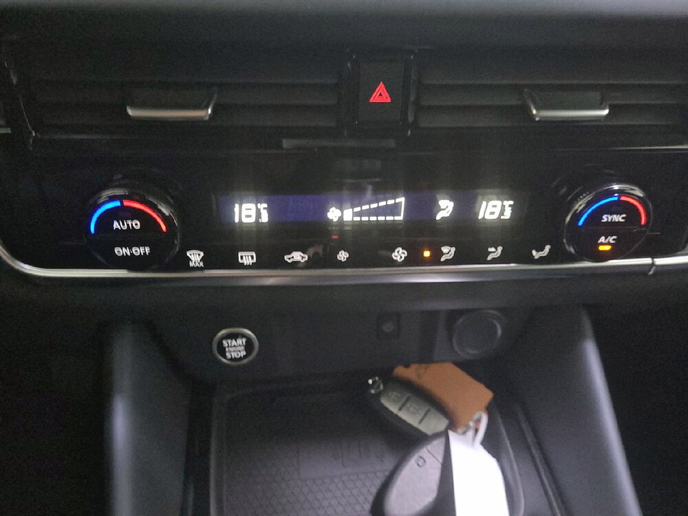 Occasion NISSAN Qashqai Qashqai Mild Hybrid 140 ch - Tekna