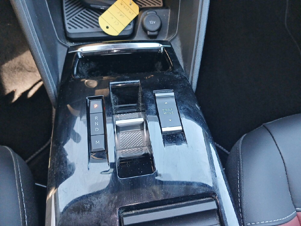 Occasion CITROEN C4 X C4 X PureTech 130 S&S EAT8 - Shine Pack