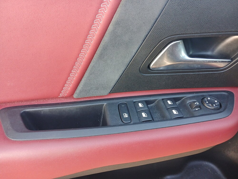 Occasion CITROEN C4 X C4 X PureTech 130 S&S EAT8 - Shine Pack