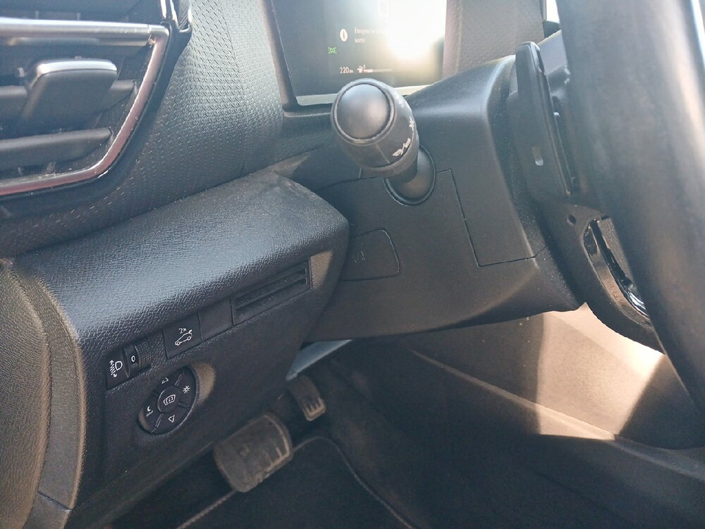 Occasion CITROEN C4 X C4 X PureTech 130 S&S EAT8 - Shine Pack