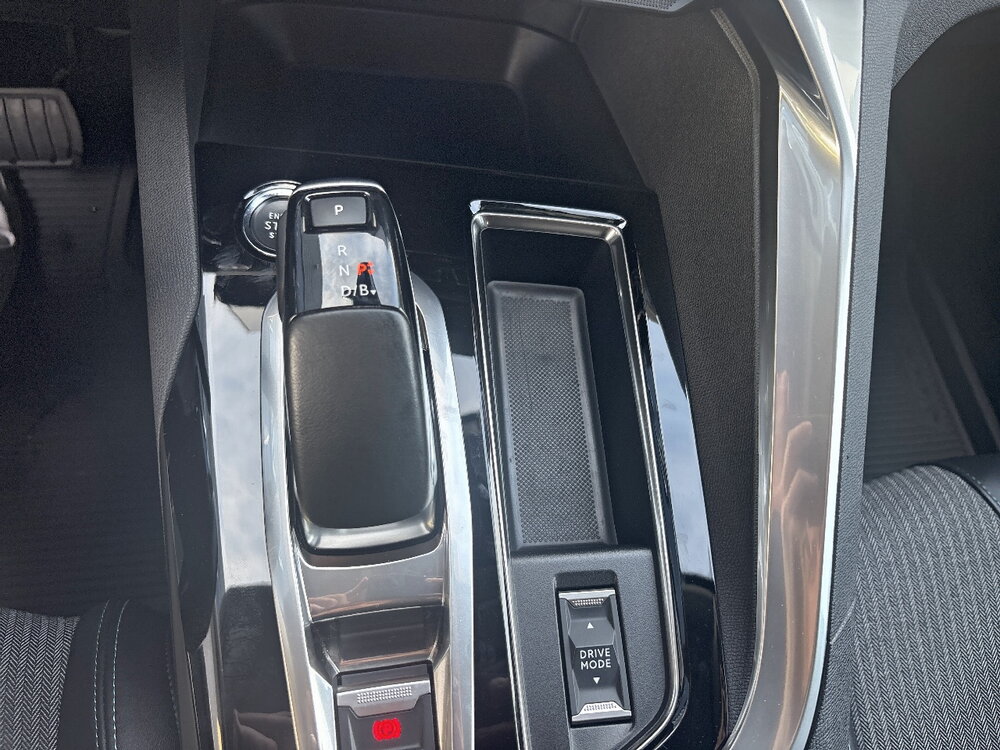 Occasion PEUGEOT 3008 3008 Hybrid 225 e-EAT8 - Allure Pack