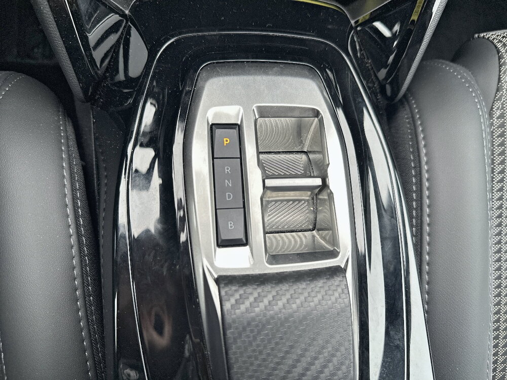 Occasion PEUGEOT 208 208 Electrique 50 kWh 136ch - GT