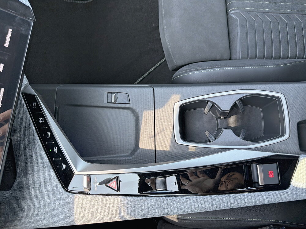 Occasion PEUGEOT 3008 3008 Electrique 210 ch 73 kWh - GT Exclusive