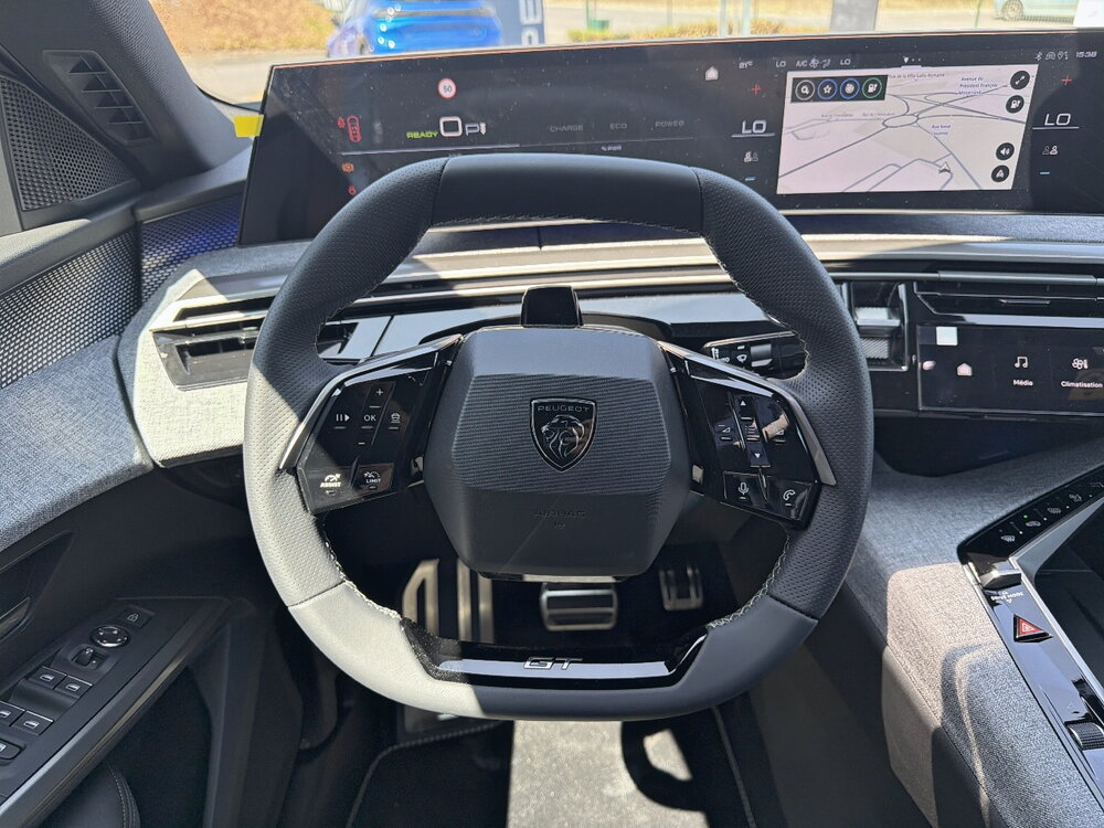 Occasion PEUGEOT 3008 3008 Electrique 210 ch 73 kWh - GT Exclusive