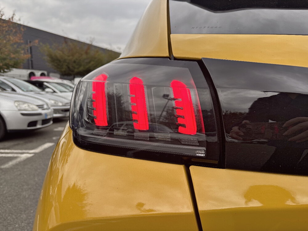 Occasion PEUGEOT 208 208 Electrique 50 kWh 136ch - GT