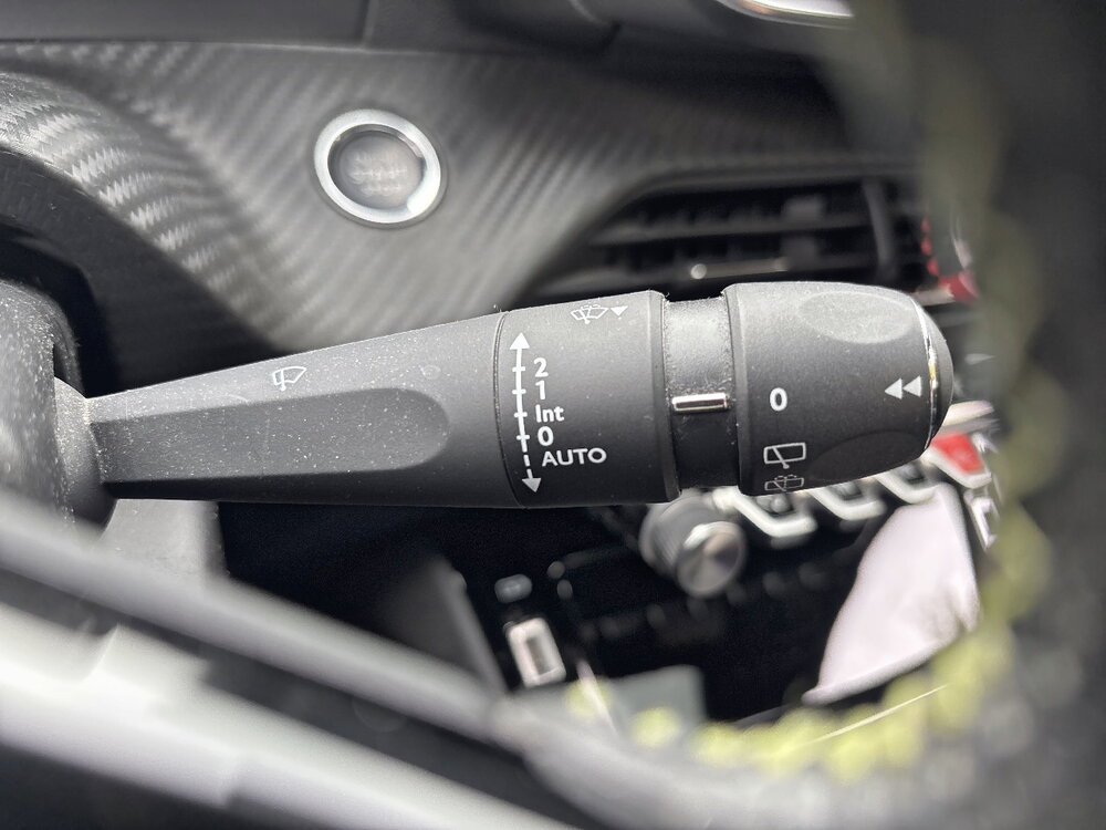 Occasion PEUGEOT 208 208 Electrique 50 kWh 136ch - GT
