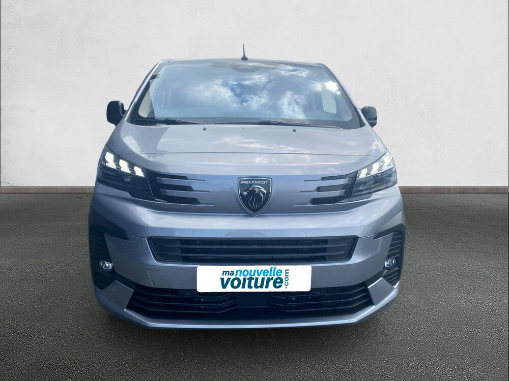 Occasion PEUGEOT Traveller Traveller XL Diesel 180 ch Automatique - Business Pack