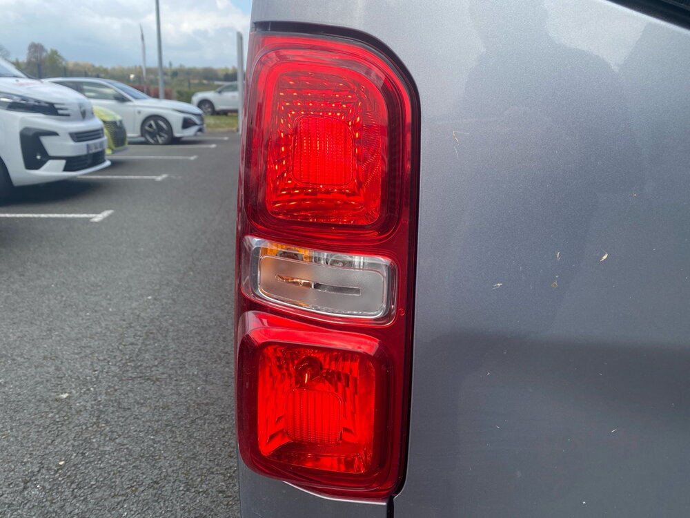 Occasion PEUGEOT Traveller Traveller XL Diesel 180 ch Automatique - Business Pack