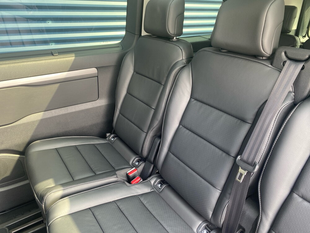 Occasion PEUGEOT Traveller Traveller XL Diesel 180 ch Automatique - Business Pack