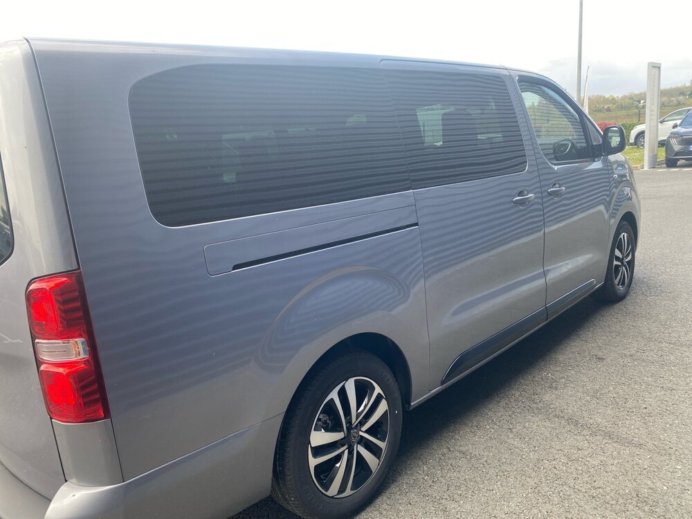 Occasion PEUGEOT Traveller Traveller XL Diesel 180 ch Automatique - Business Pack