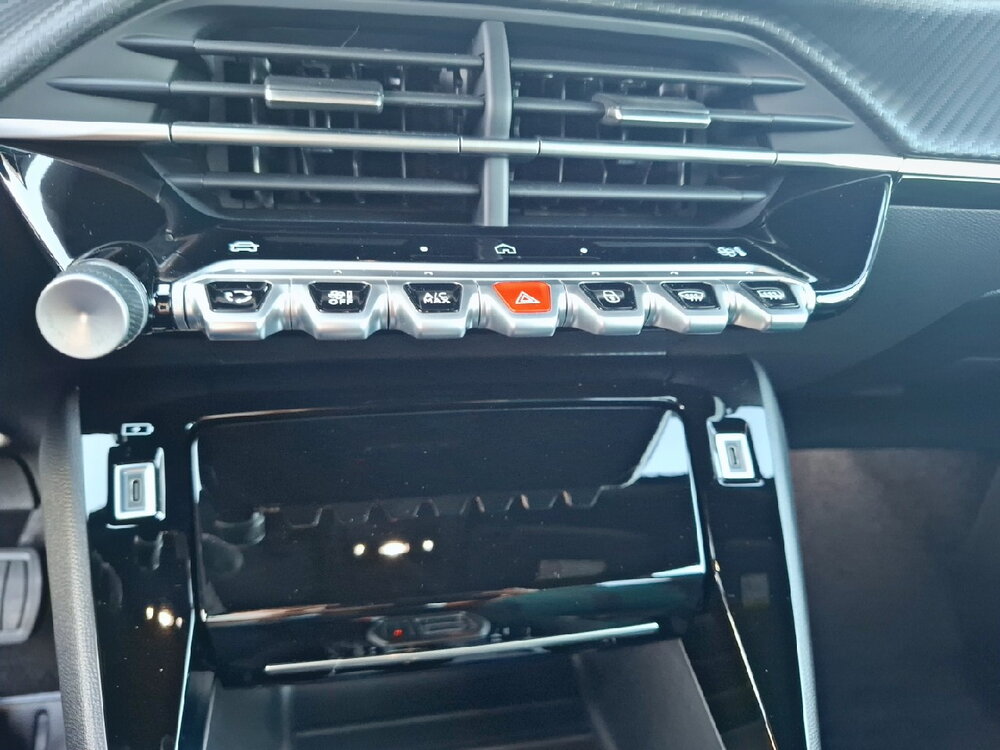 Occasion PEUGEOT 2008 2008 Electrique 156 ch 54 kWh - Envy