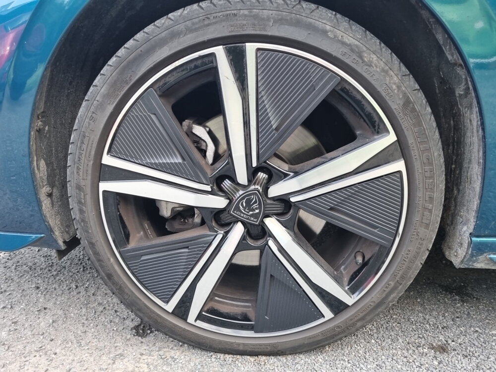 Occasion PEUGEOT 308 308 Hybrid 136 e-DCS6 - GT