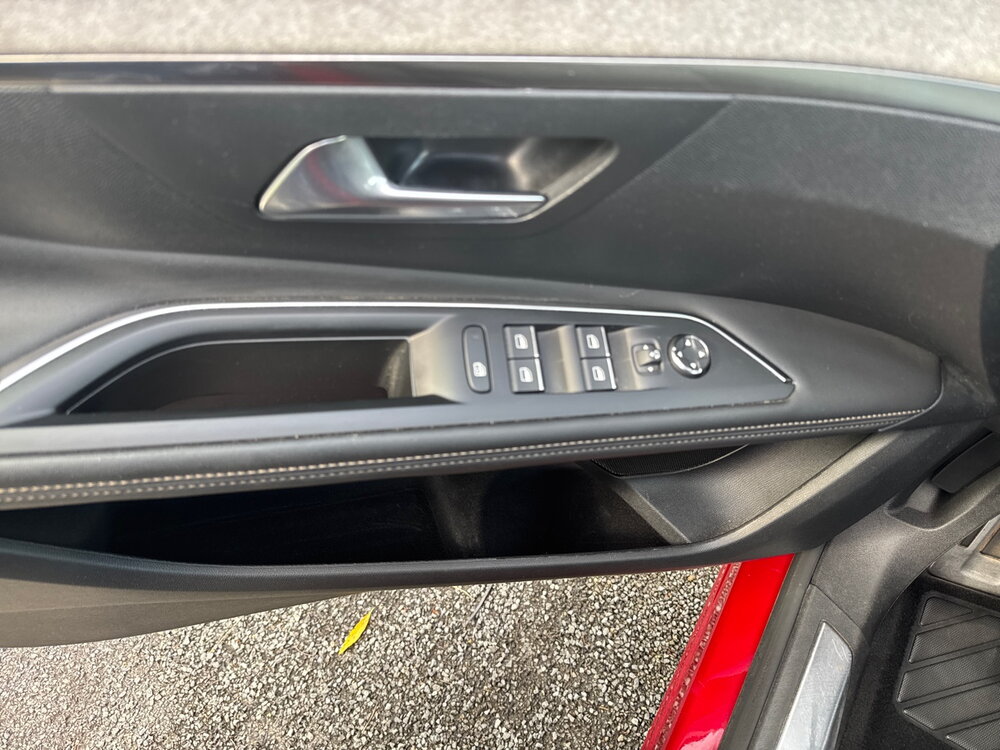Occasion PEUGEOT 3008 3008 PureTech 130ch S&S EAT8 - GT