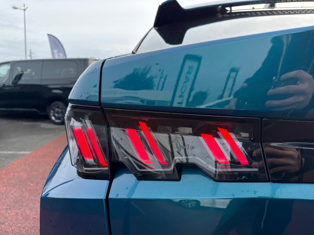 Occasion PEUGEOT 3008 3008 Hybrid 136 e-DCS6 - Allure