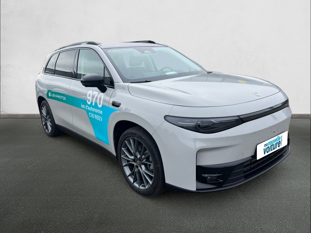 Occasion LEAPMOTOR C10 C10 REEV 28.4 kWh - 158 kW - Design