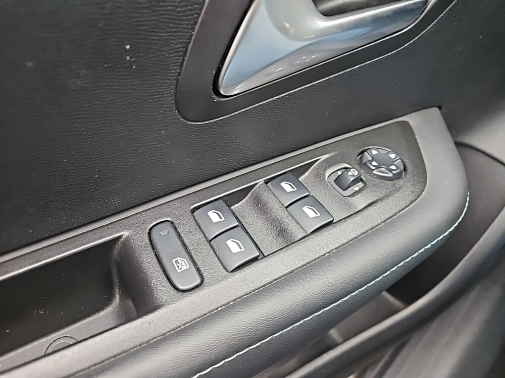 Occasion PEUGEOT 208 208 Electrique 50 kWh 136ch - Allure Business