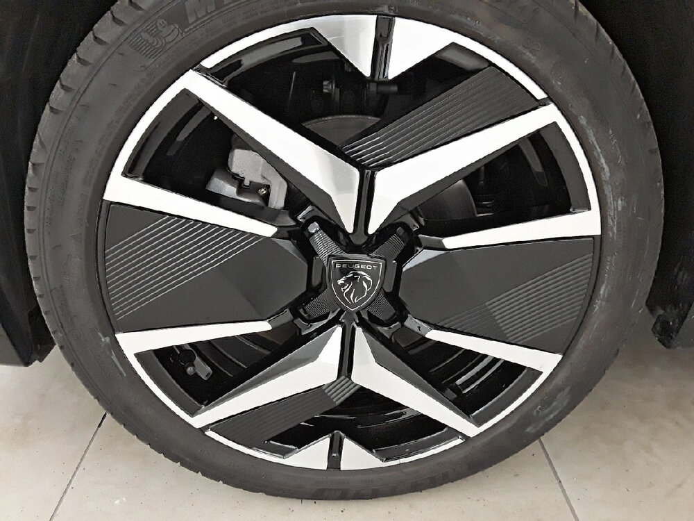 Occasion PEUGEOT 208 208 Hybrid 110 e-DCS6 - GT