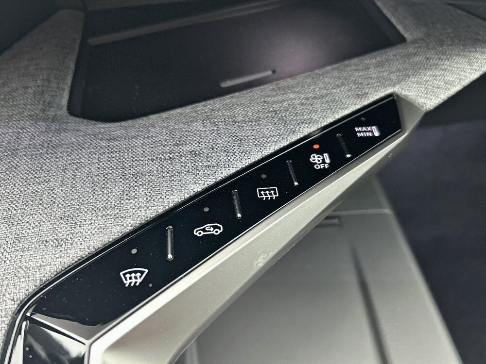 Occasion PEUGEOT 3008 3008 Hybrid 145 e-DCS6 - GT