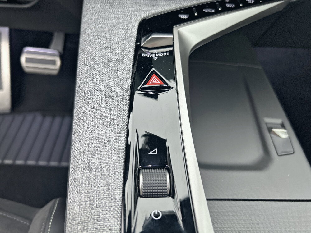 Occasion PEUGEOT 3008 3008 Hybrid 145 e-DCS6 - GT