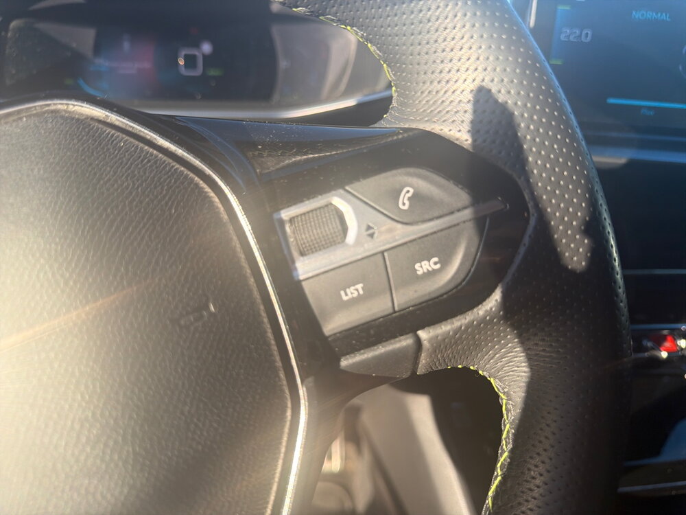 Occasion PEUGEOT 2008 2008 Electrique 136 ch - GT