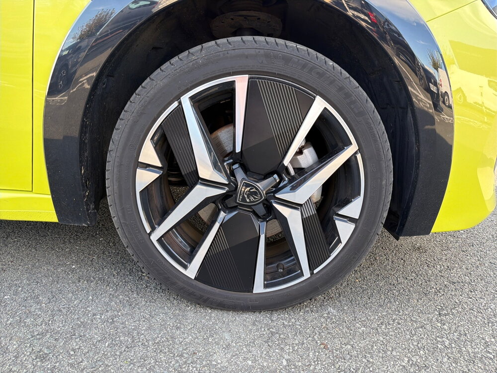 Occasion PEUGEOT 208 208 Hybrid 136 e-DCS6 - GT