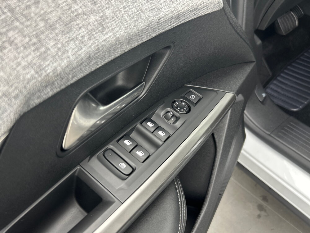 Occasion PEUGEOT 5008 5008 Hybrid 145 ch e-DCS6 - Allure