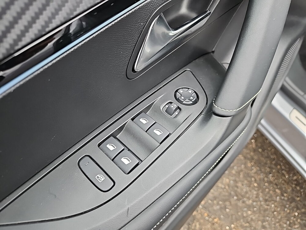 Occasion PEUGEOT 2008 2008 PureTech 130 S&S EAT8 - GT