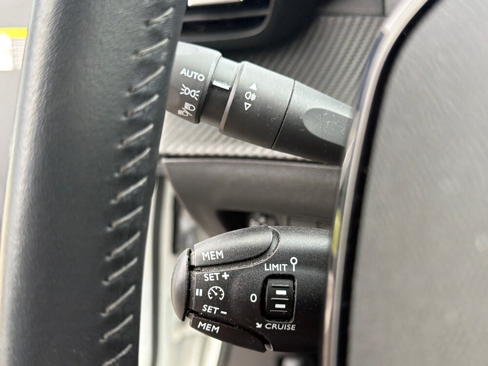 Occasion PEUGEOT 2008 2008 Electrique 136 ch - Allure Pack