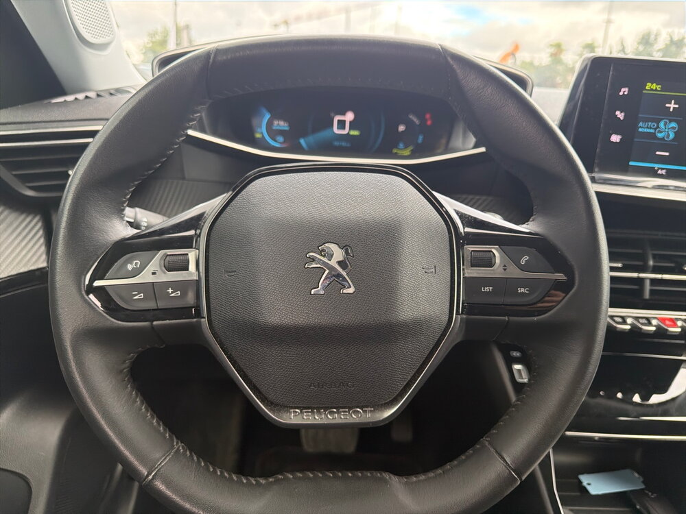 Occasion PEUGEOT 2008 2008 Electrique 136 ch - Allure Pack