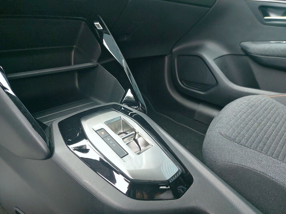 Occasion PEUGEOT 208 208 Hybrid 100 e-DCS6 - EDITION