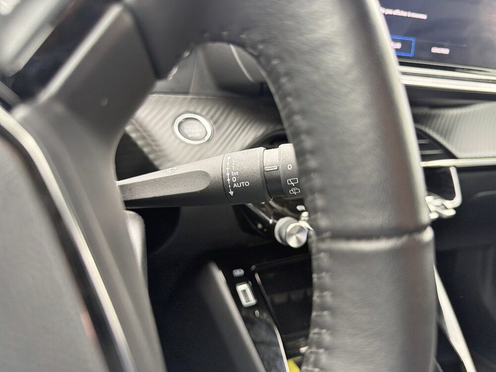 Occasion PEUGEOT 2008 2008 Electrique 50 kWh 136 ch - Allure