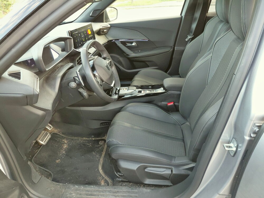 Occasion PEUGEOT 2008 2008 Hybrid 136 e-DCS6 - GT